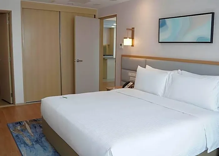Somerset Valero Makati فندق 5*